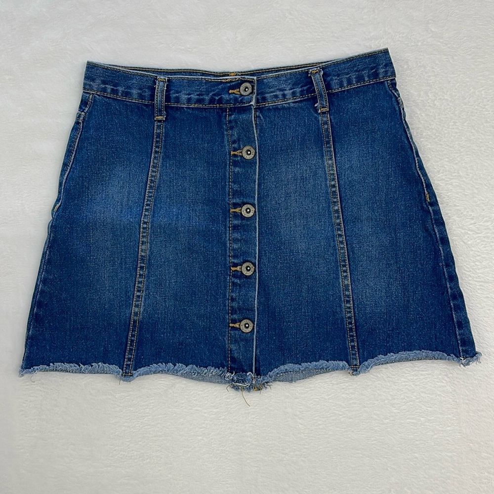Forever‎ 21 Denim Button Fringe Mini Skirt Sz 27